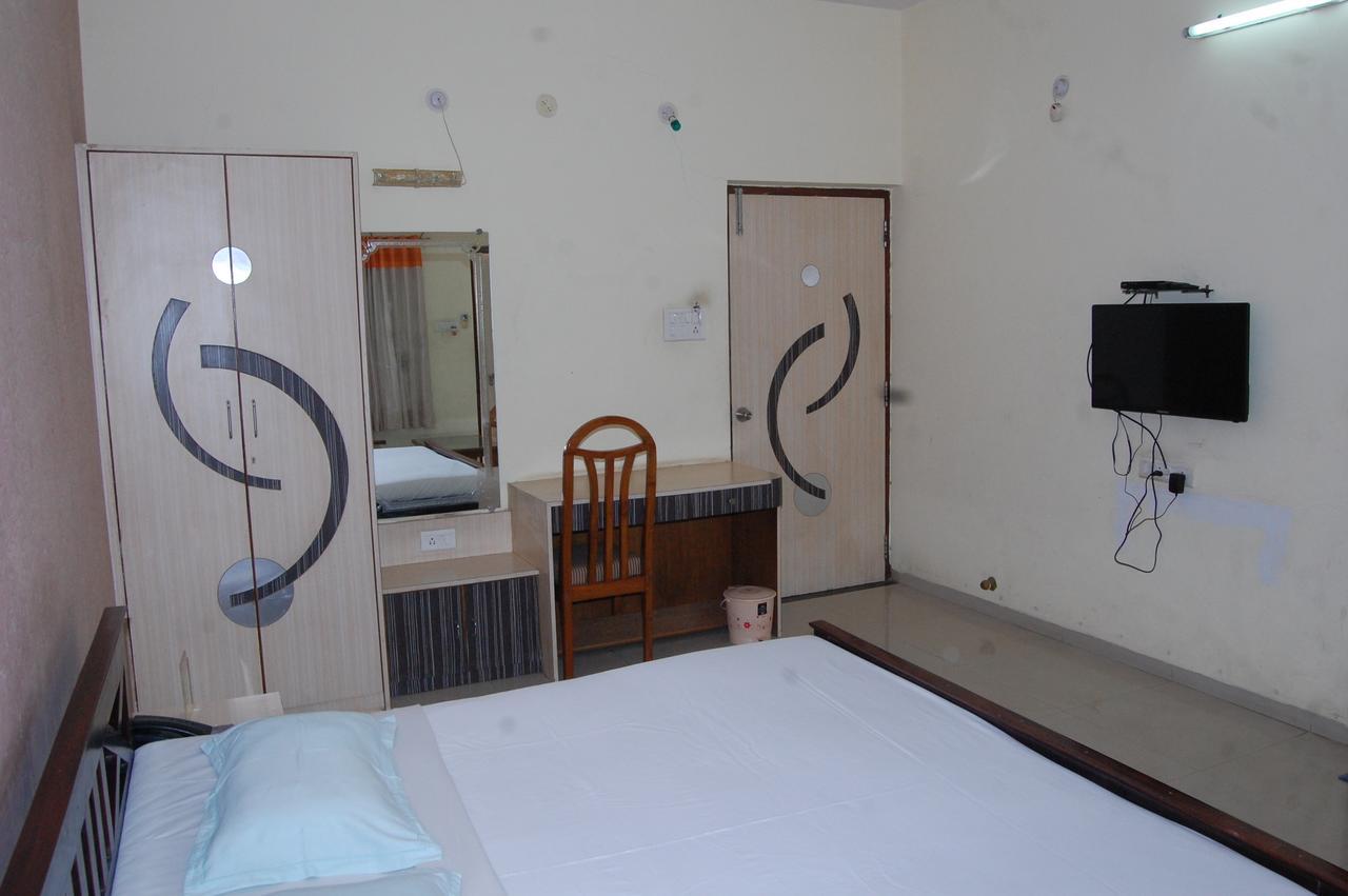 River Touch Resort ศิลวัสสา ภายนอก รูปภาพ