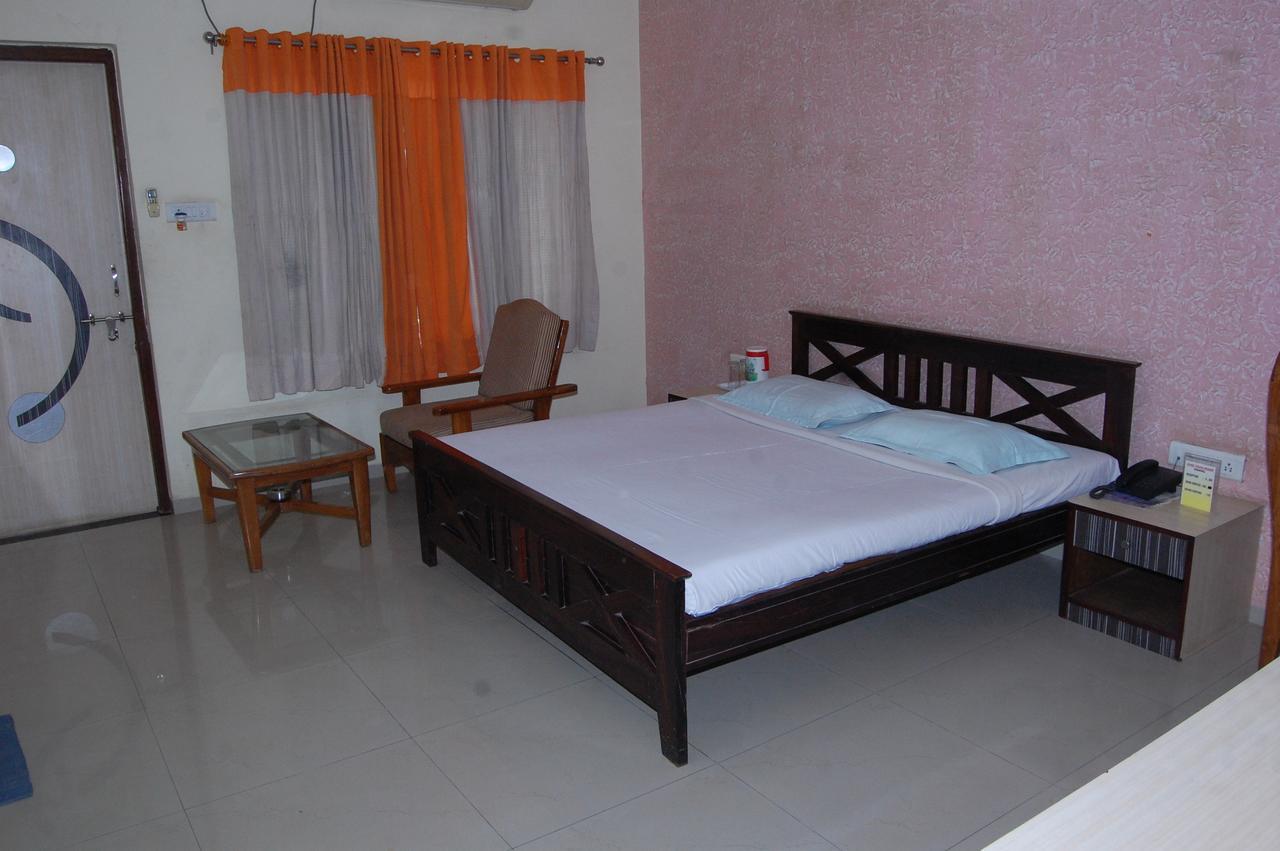 River Touch Resort ศิลวัสสา ภายนอก รูปภาพ